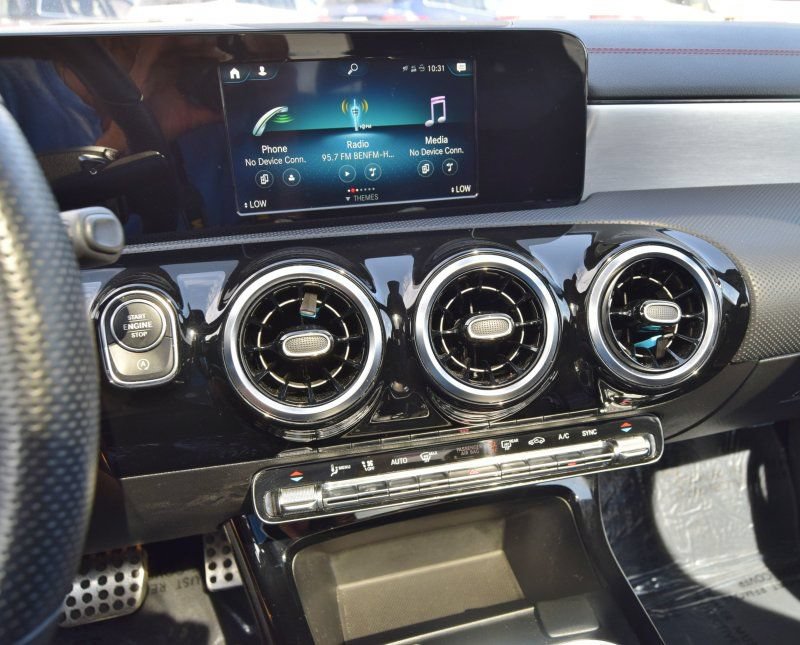 Used 2020 Mercedes-Benz CLA 250 image 27