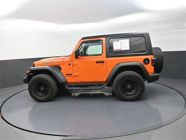 Used 2025 Jeep Wrangler Sport image 4