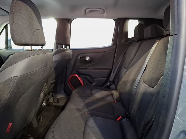 Used 2018 Jeep Renegade Trailhawk w/ Safety & Security Group image 12