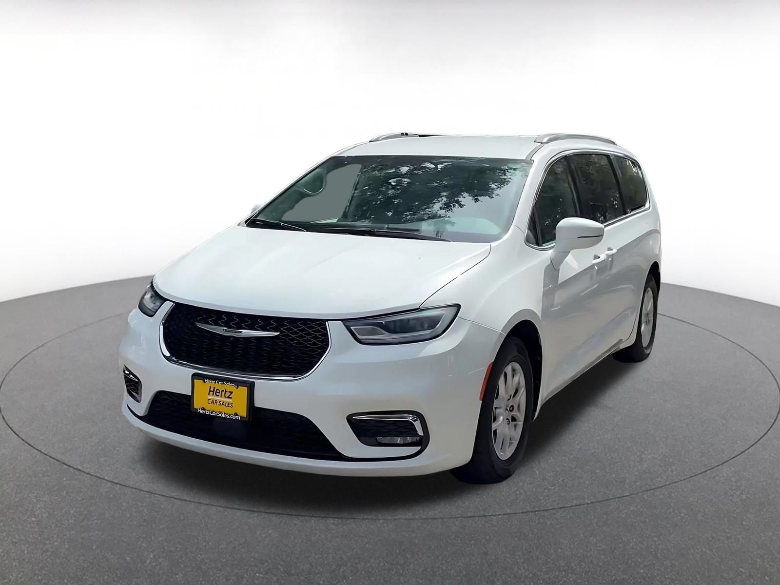 Used 2022 Chrysler Pacifica Touring-L FWD image 7
