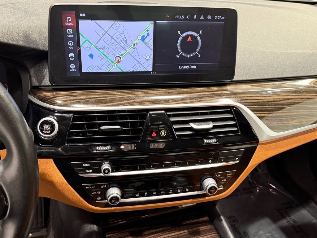 Certified 2022 BMW 540i xDrive w/ Convenience Package image 13