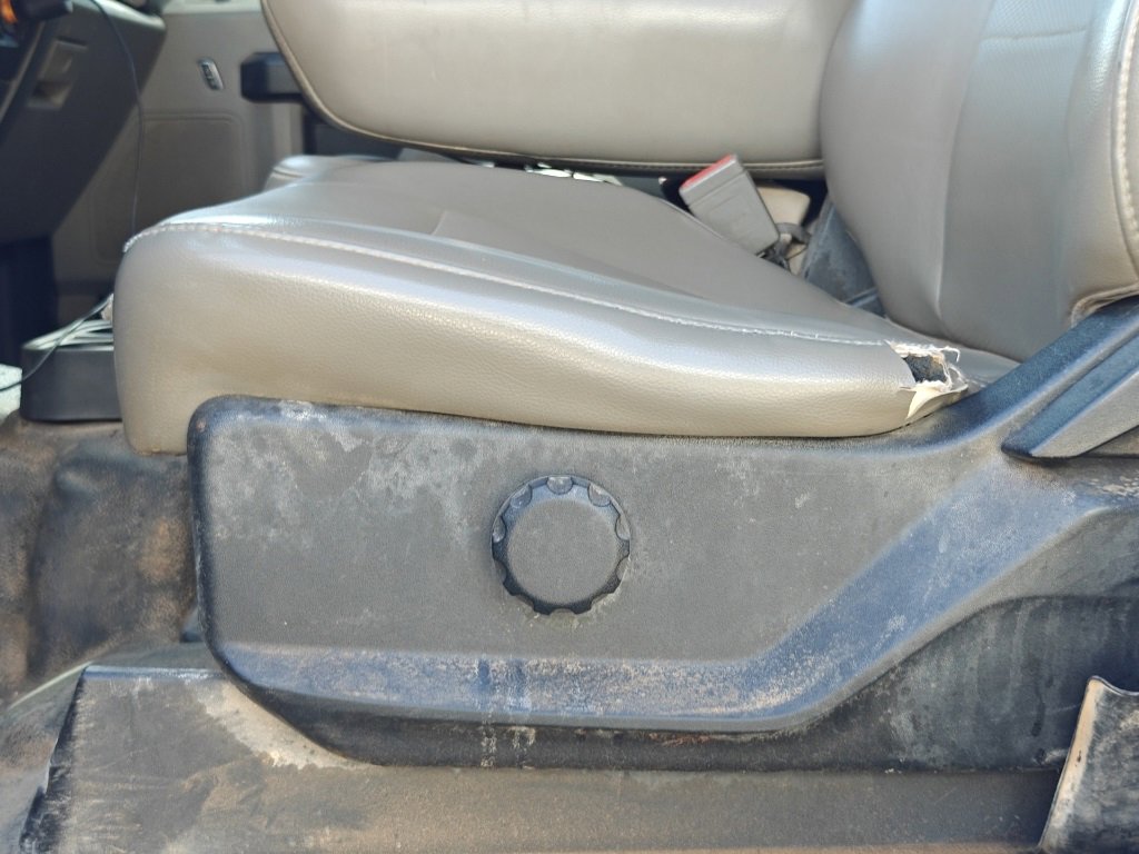 Used 2019 Ford F250 XL w/ Power Equipment Group image 11