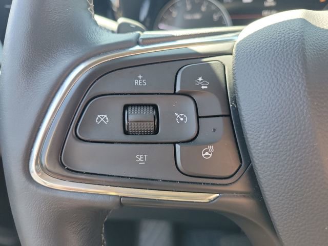 Used 2023 Buick Envision Avenir image 32