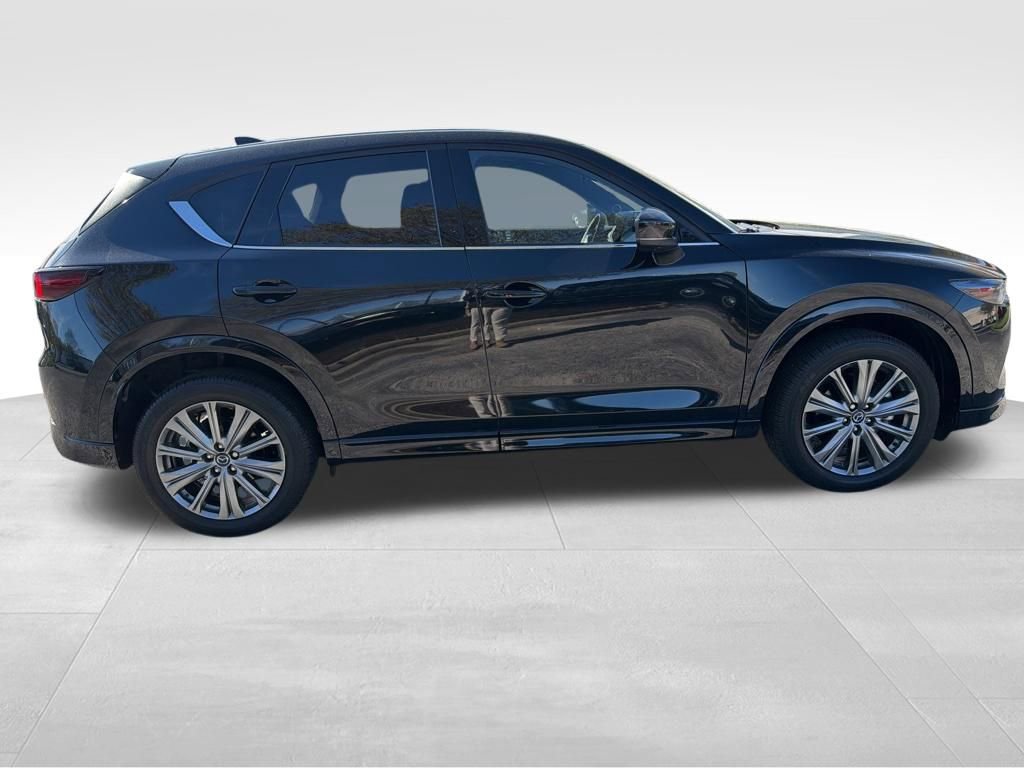 Used 2025 MAZDA CX-5 Signature image 8