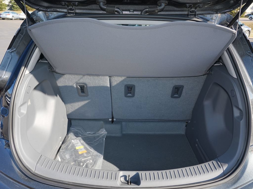 Used 2018 Chevrolet Bolt LT FWD image 25