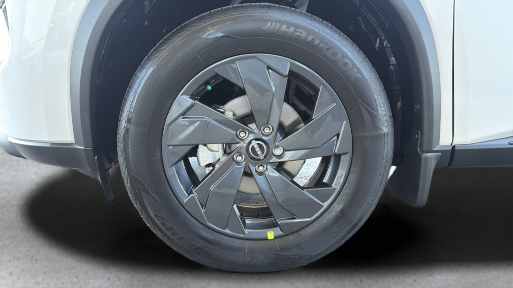 New 2026 Nissan Rogue SV AWD/4WD image 26