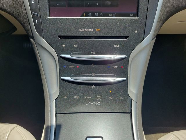 Used 2016 Lincoln MKZ Hybrid w/ Equipment Group 600A Reserve FWD image 31