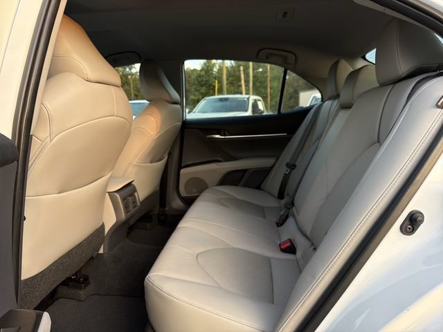 Used 2021 Toyota Camry XLE FWD image 13