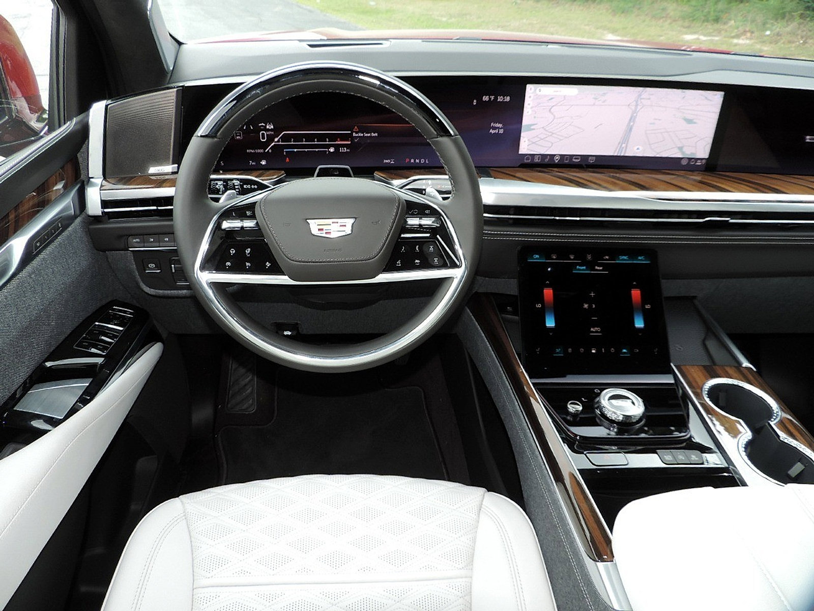 New 2026 Cadillac Escalade ESV Platinum Sport AWD/4WD image 24