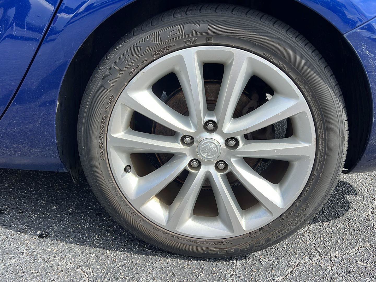 Used 2013 Buick Verano Premium FWD image 8