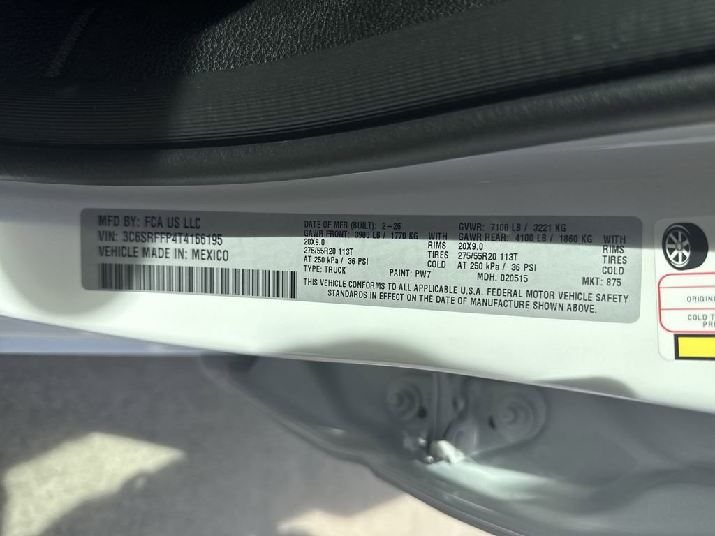 New 2026 RAM 1500 4x4 Crew Cab image 25