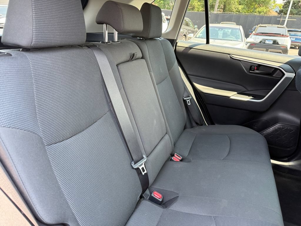 Certified 2023 Toyota RAV4 LE AWD/4WD image 22