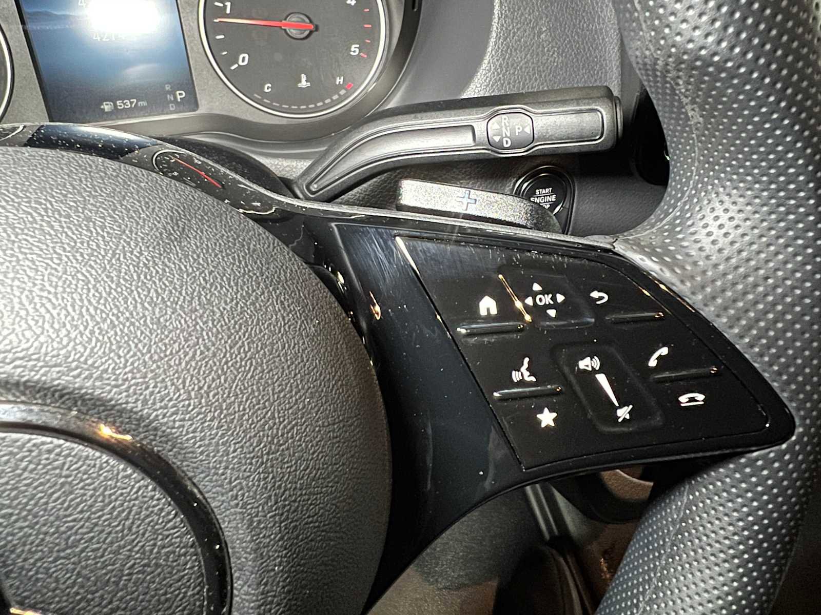 Used 2025 Mercedes-Benz Sprinter 2500 image 28