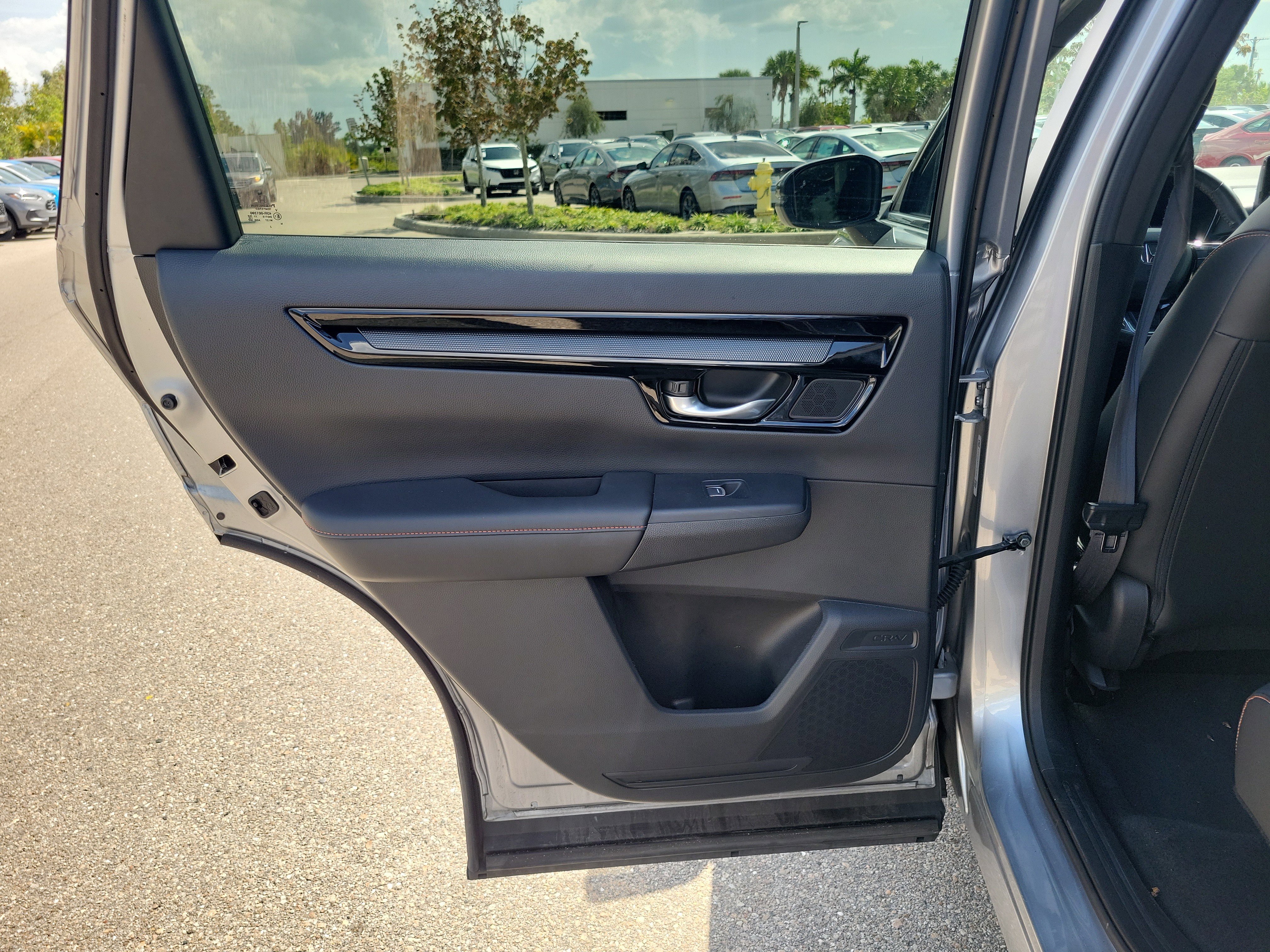 Used 2023 Honda CR-V Sport Touring image 16