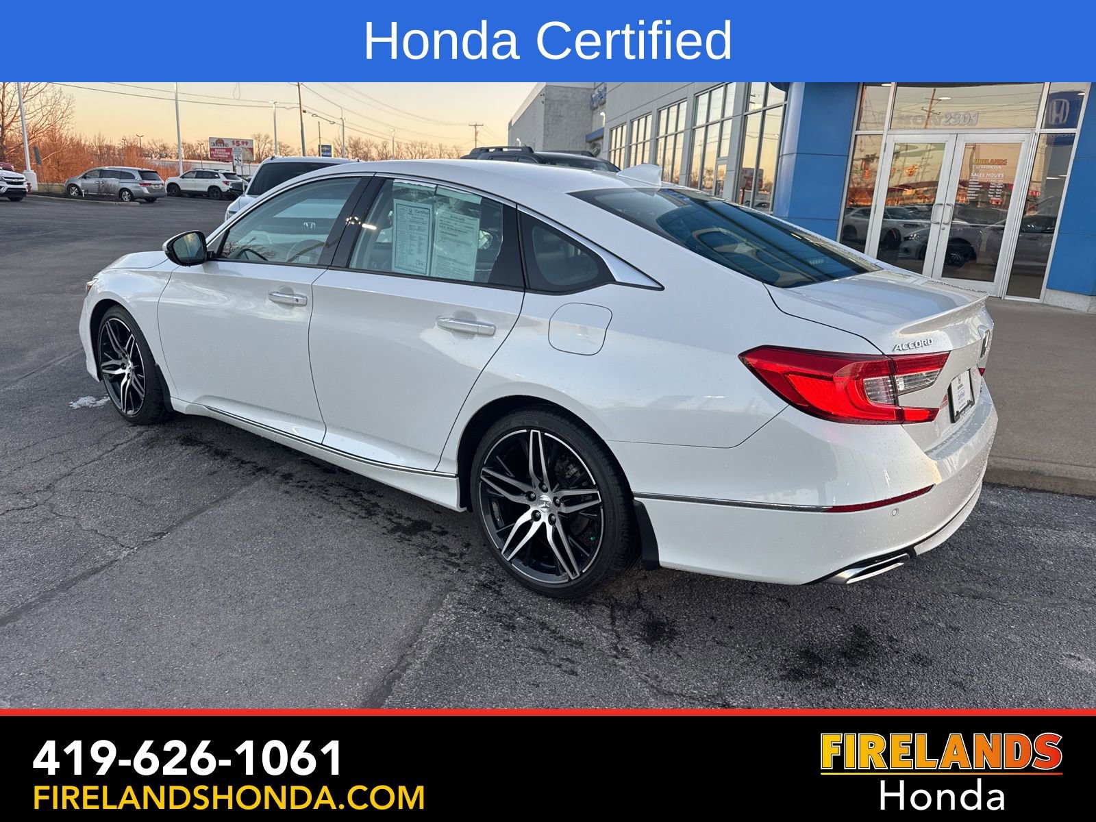 Used 2022 Honda Accord Touring image 3