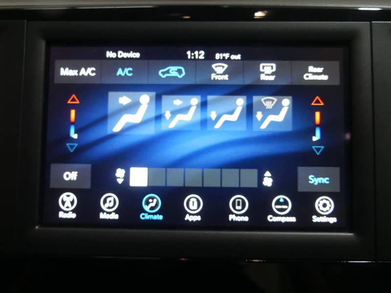 Used 2021 Chrysler Voyager Lxi FWD image 39