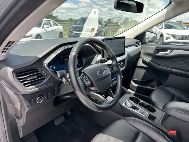 Used 2024 Ford Escape Platinum AWD/4WD image 20