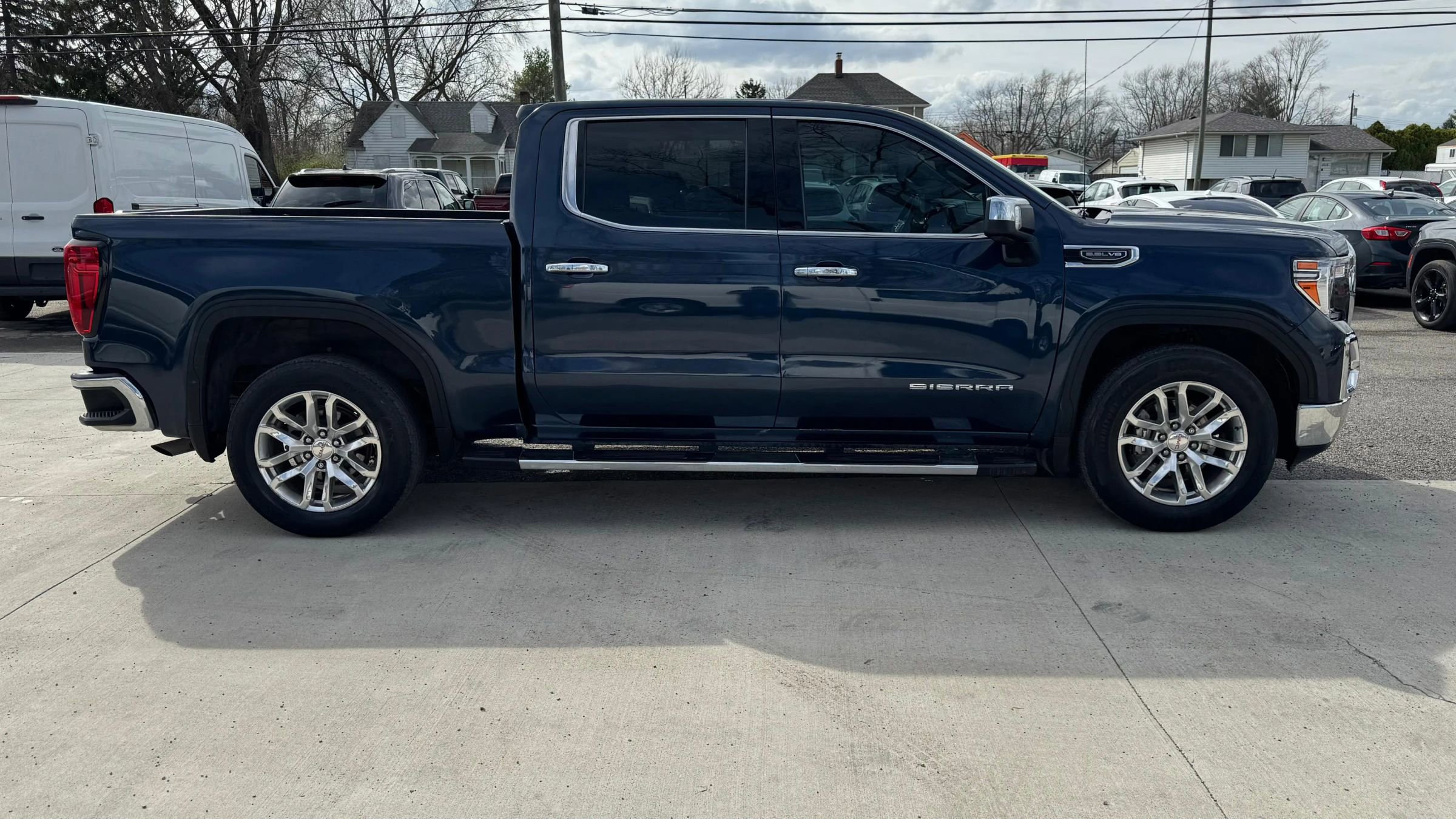 Used 2021 GMC Sierra 1500 SLT RWD image 6