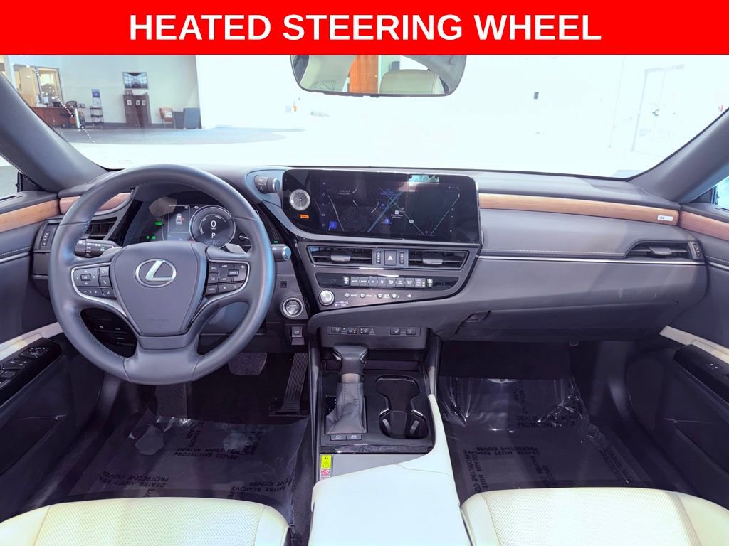 Certified 2025 Lexus ES 300h F Sport image 13