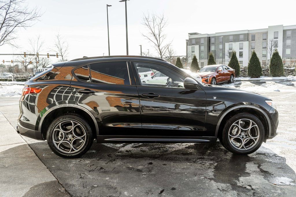 Used 2022 Alfa Romeo Stelvio Ti w/ Active Assist Plus Package image 3