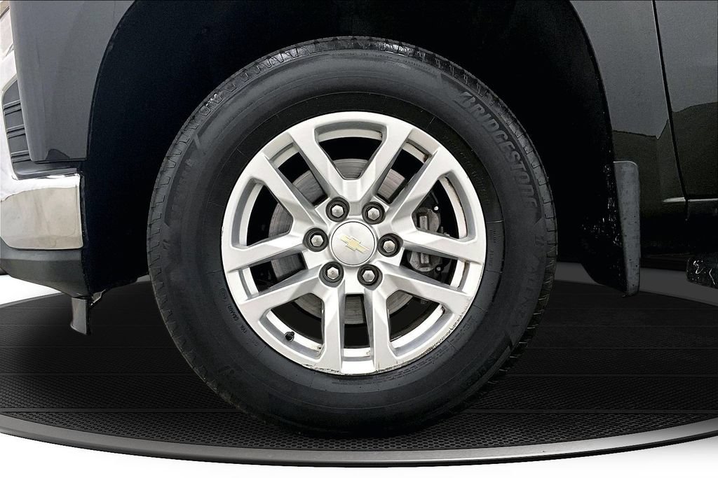 Used 2019 Chevrolet Silverado 1500 LT w/ All-Star Edition AWD/4WD image 33