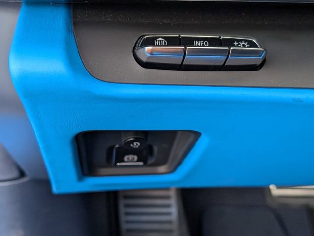 Used 2022 Chevrolet Corvette Stingray Premium Conv w/ Z51 Performance Package image 32