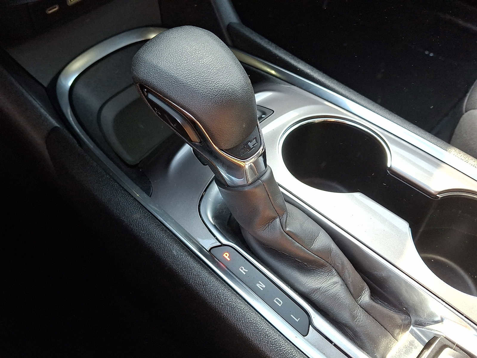 Used 2022 Chevrolet Malibu LT image 14