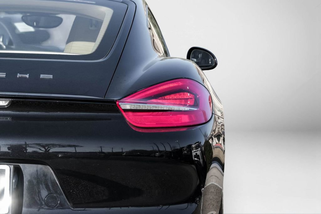 Used 2015 Porsche Cayman image 35