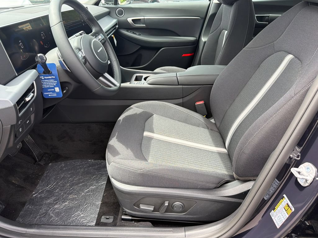 New 2026 Hyundai Sonata SEL FWD image 10
