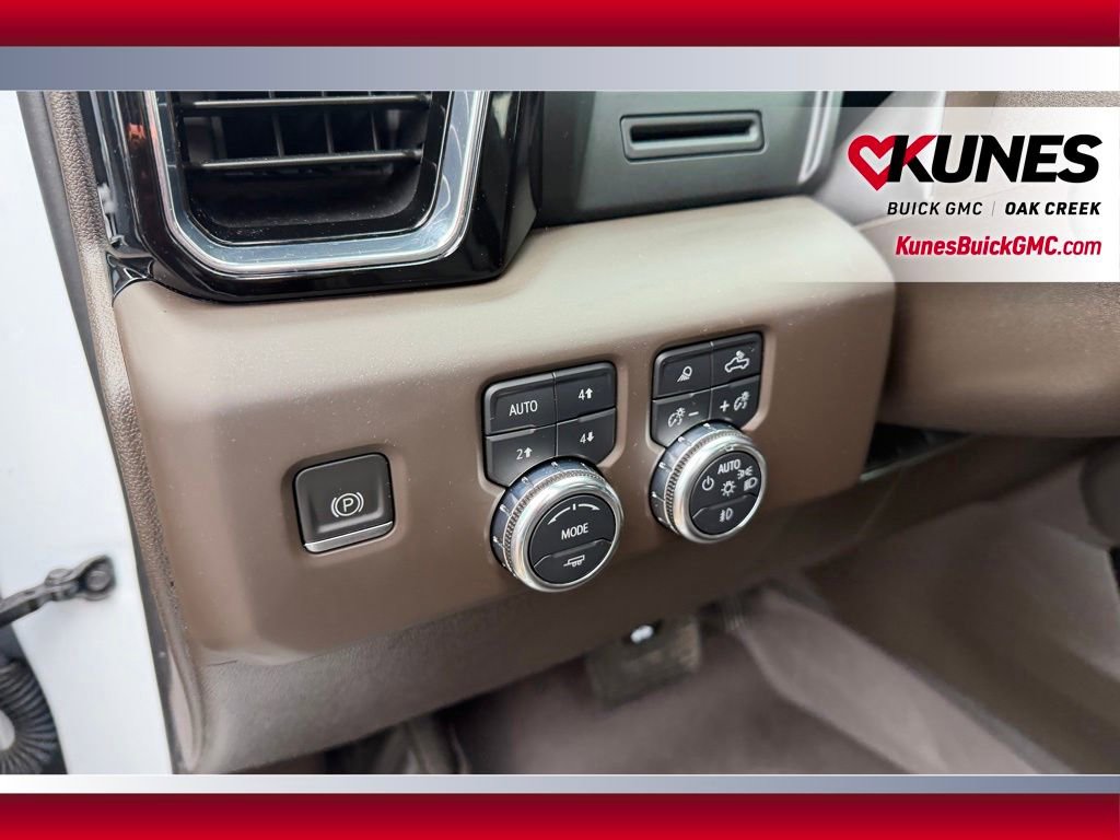 Used 2023 GMC Sierra 1500 Denali AWD/4WD image 9