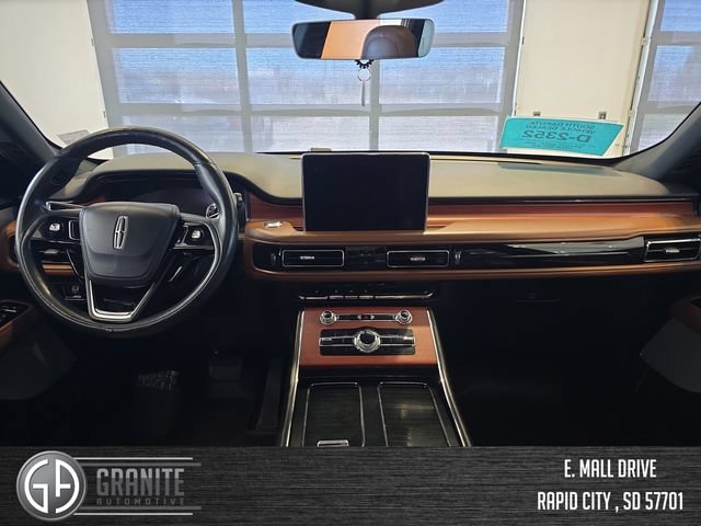 Used 2021 Lincoln Aviator Reserve w/ Equipment Group 202A AWD/4WD image 13