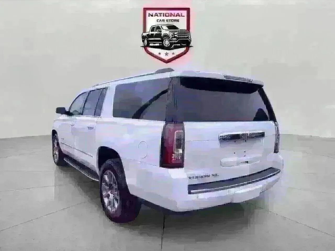 Used 2020 GMC Yukon XL Denali image 40