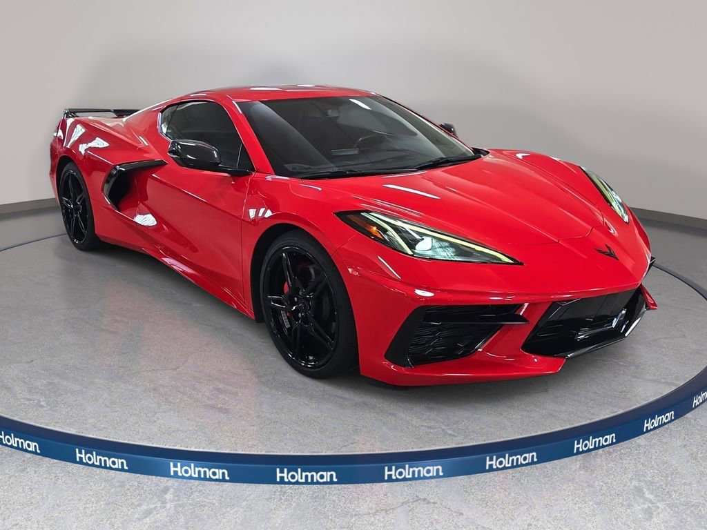 Used 2022 Chevrolet Corvette Stingray Coupe w/ 1LT image 4