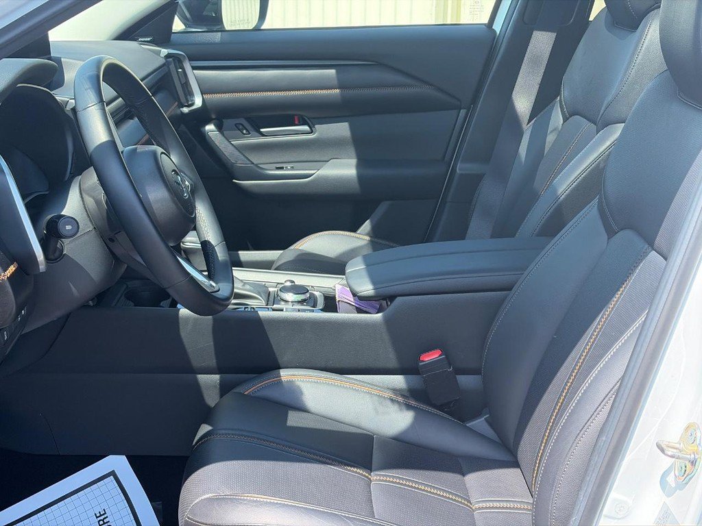 Certified 2025 MAZDA CX-50 AWD 2.5 Hybrid w/ Premium Pkg image 19