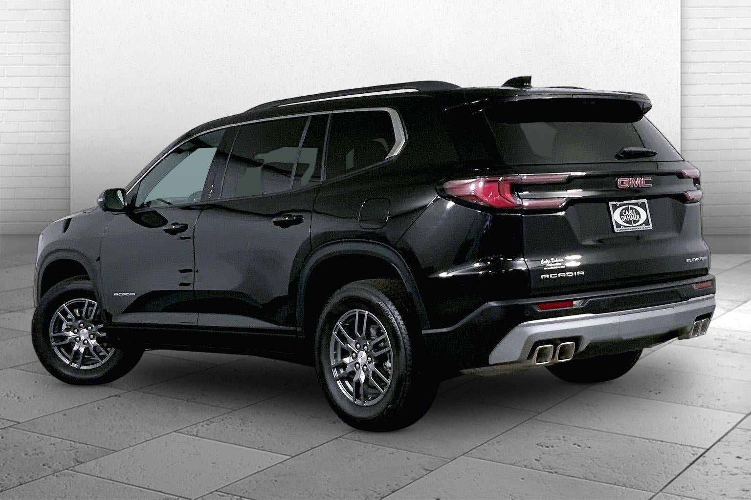 Used 2026 GMC Acadia Elevation FWD image 11
