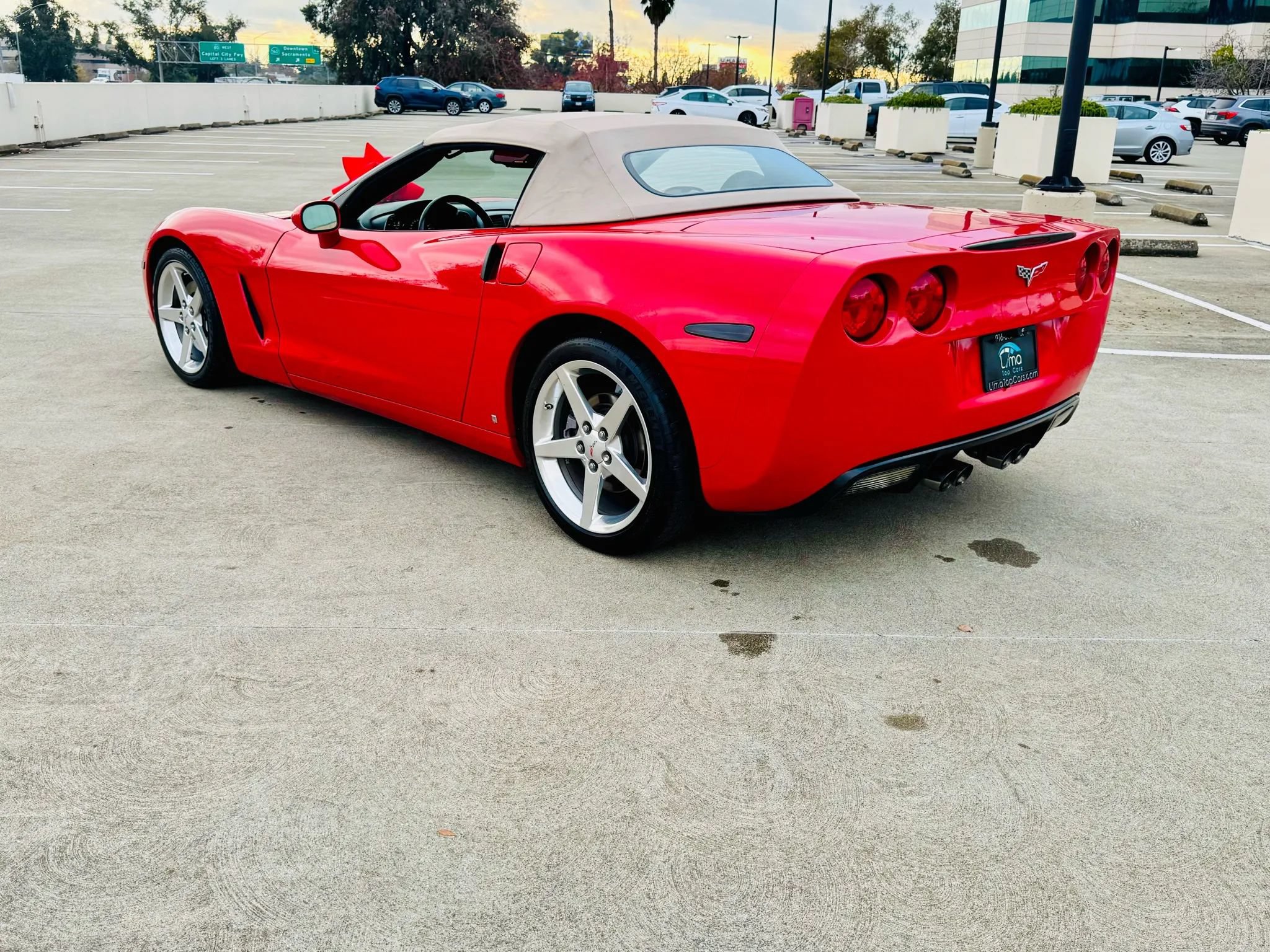 Used 2006 Chevrolet Corvette Convertible w/ Preferred Equipment Group RWD image 47