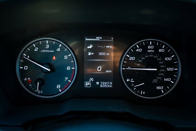 Certified 2025 Subaru Outback Premium image 10