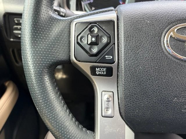 Used 2015 Toyota 4Runner SR5 Premium AWD/4WD image 18