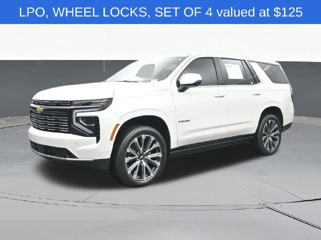 Used 2025 Chevrolet Tahoe High Country AWD/4WD image 4