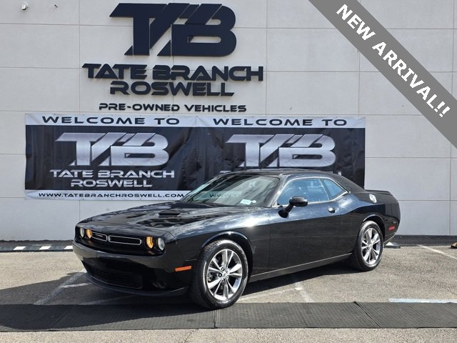 Used 2023 Dodge Challenger SXT w/ Cold Weather Group