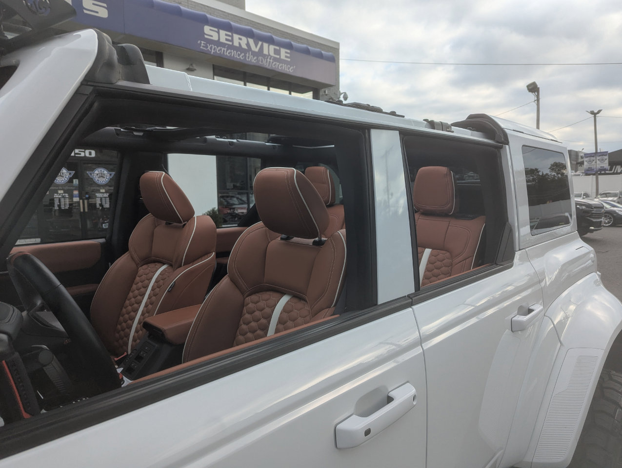 Used 2024 Ford Bronco Raptor w/ Interior Carbon Fiber Pack 6 image 81
