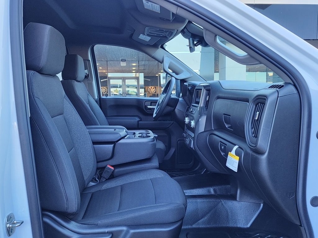 New 2026 GMC Sierra 2500 Pro w/ Convenience Package image 39