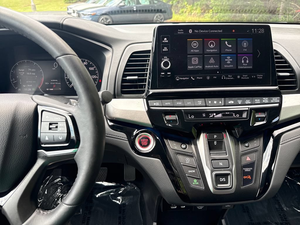 Used 2025 Honda Odyssey Touring image 18