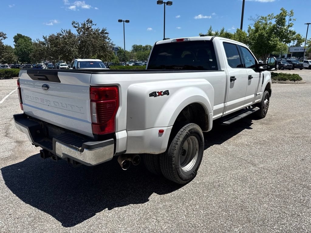 Used 2022 Ford F350 XLT AWD/4WD image 10