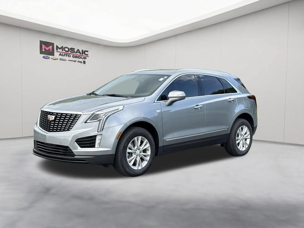 Used 2024 Cadillac XT5 Luxury FWD image 4