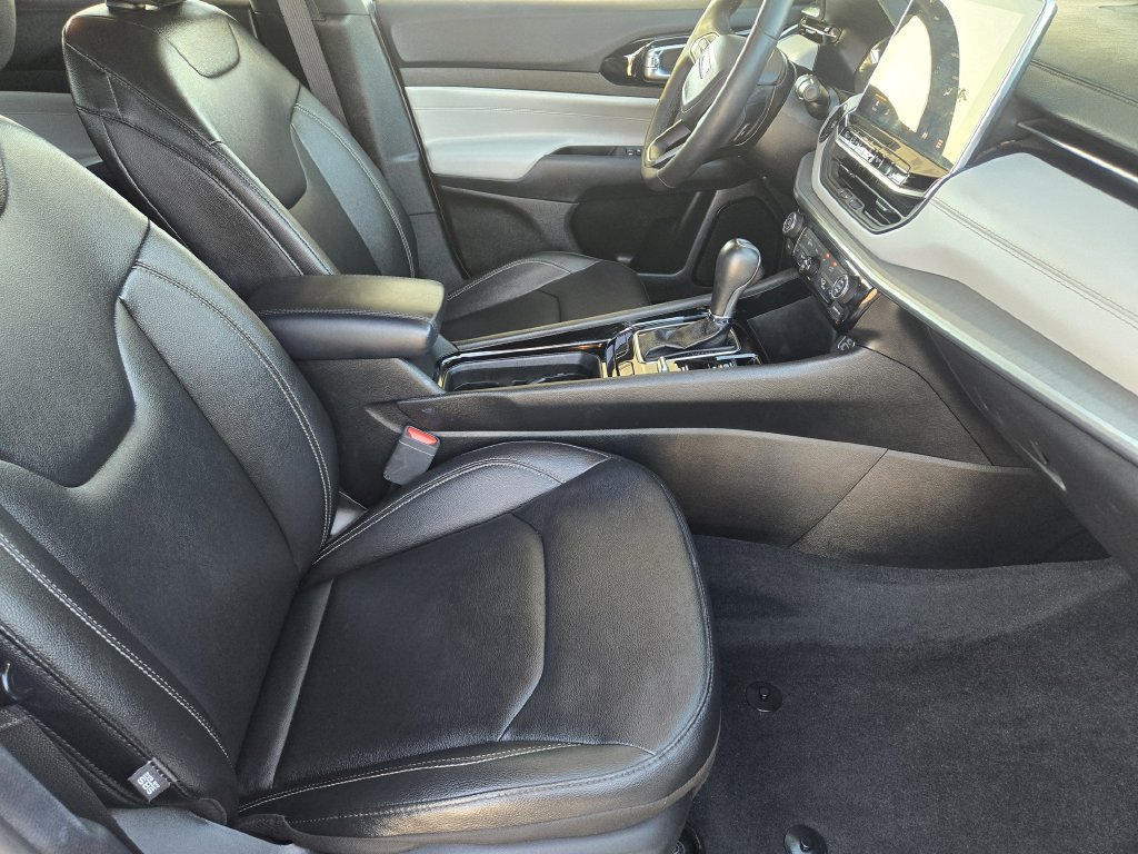 Used 2025 Jeep Compass Limited AWD/4WD image 14
