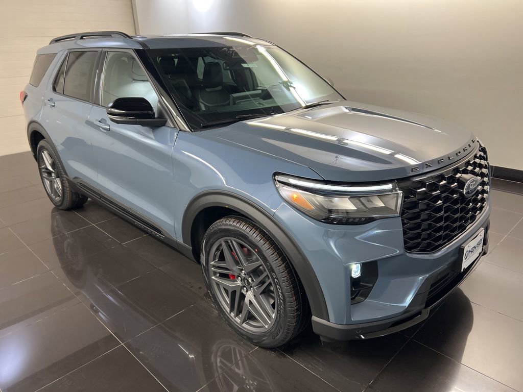 New 2026 Ford Explorer ST w/ Sun And Sound Package