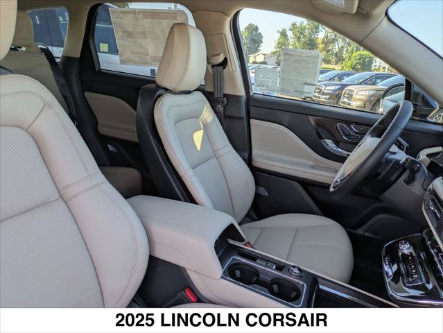 New 2025 Lincoln Corsair Reserve AWD/4WD image 14