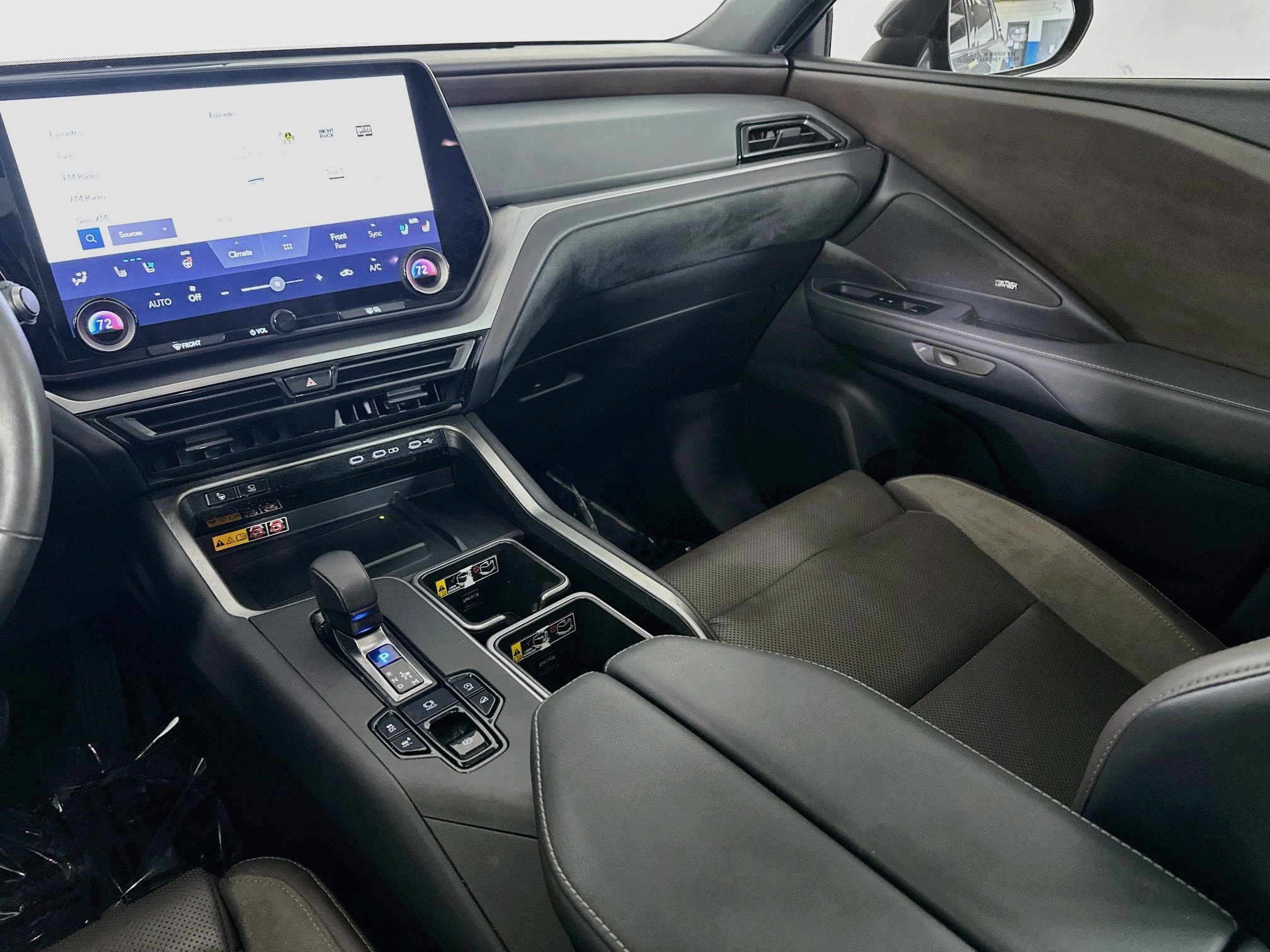 Certified 2024 Lexus TX 350 AWD w/ Technology Package image 23