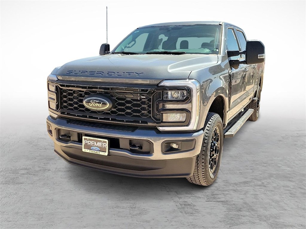 New 2026 Ford F250 XLT w/ XLT Premium Package image 4